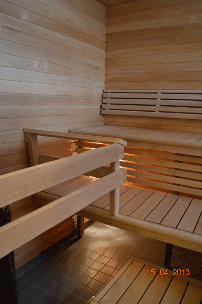 Han-Golf pukuhuoneen sauna
